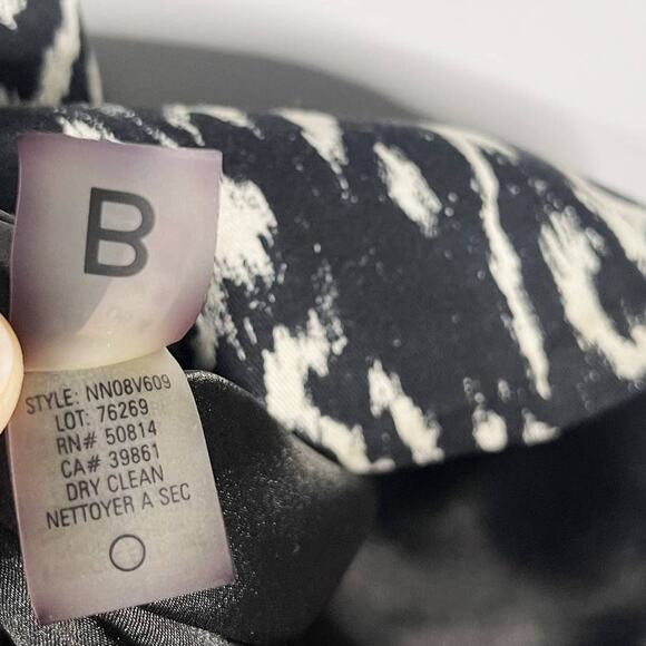 Elie Tahari for Nordstrom 4 Black White Abstract Printed Sheath Dress Sleeveless - Picture 12 of 13